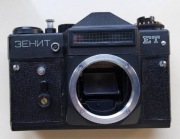 Body ZENIT ET z 1991r sprawny z popychaczem przyslony