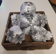 Srebrny zestaw bombek ręcznie robionych DIY