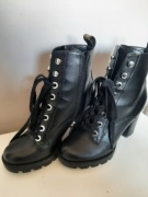 Buty Guess