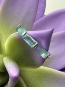 Srebrny pierścionek 925 błękitne cyrkonie