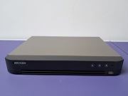 Rejestrator HIKVISION iDS-7216HQHI-M1/S/A