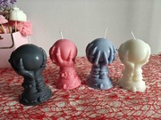 Świece sojowe, w kształcie dłoni wiedźmy "kula"