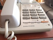 Telefon stacjonarny Panasonic z autosekretarką na taśmie