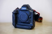 Lustrzanka Canon EOS 1DX Mark III