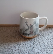 kubek świąteczny jeleń 530 ml z podstawką korkową