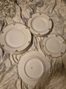Stara Porcalana PRL Zestaw 17 talerzy porcelanowych Karolina