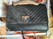 BESSIE Torebka Kuferek. . NOWA