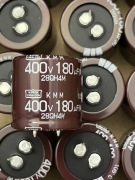 Kondensator elektrolityczny 180uF 400V Nippon ChemiCon SNAP-IN 30x30mm