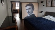 łóżko piętrowe , producent Lehan, wizerunek Nikola Tesla
