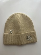 Czapka damska kremowa