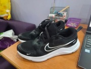 Nike Cosmic Runner Damskie