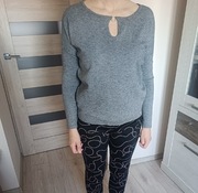 Szary sweter damski 