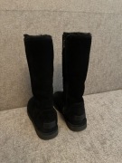 UGG Kozaki Classic Tall II roz. 38