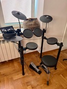 YAMAHA DTX402K RL Perkusja elektroniczna, pałki, stołek i słuchawki Alesis 