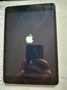 Apple iPad mini 1.Gen. 16GB space gray, (7,9cali) A1489 stan idealny