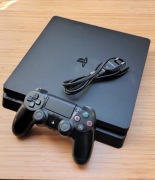 PS4 Slim 500GB + oryginalny kontroler DS4 | Odnowiona