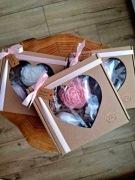 Boxy prezentowe kwiaty mydlane handmade upominek na zakończenie roku 