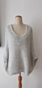 Sploty Luźny sweter z wełną oversize 