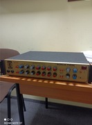 Wzmacniacz basowy David Eden 