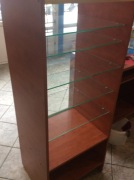 Gablota witryna przeszklona