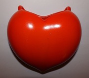 Arno Fischer, Ilmenau, porcelanowe serce, porcelana Niemcy 1926-52