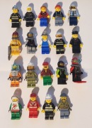 Lego City figurka nurek, policjant, medyk, ratownik, górnik 19 szt.