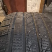 Opony zimowe Tristar 235/50 18