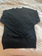 Czarny sweter Vintage 100% wełna jagnieca lambswool wool