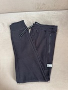 Męskie spodnie dresowe, dresy, Jack & Jones, r M-super stan.