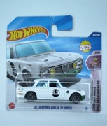 Alfa Romeo Giulia Ti Super samochodzik Hot Wheels Nowy zabawki kolekcja 