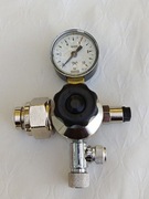 Reduktor CO2 i zaworek precyzyjny 