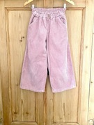 Świetne szerokie spodnie sztruksowe bladoróżowe mango 140