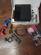 Konsola PlayStation 4