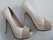 Buty damskie typu szpilki CARLA BEROTTI - rozm. 39