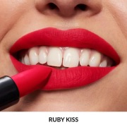 Avon Ultramatowa szminka - Ruby Kiss 