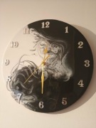 Zegar ścienny z żywicy. Ręczna robota. Prezent