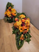 Stroik na grób ,kompozycja na cmentarz ,wiązanka z wazonem, zestaw K25k