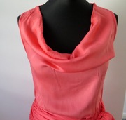 Piękna włoska suknia, r. M 38