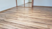 Panele podłogowe 15 m2 + listwy podłogowe