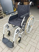 Wózek inwalidzki tradycyjny składany siedzisko 42 cm firmy Drive solidny