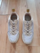 buty damskie sportowe ZARA roz. 37 w odcieniu jasnego fioletu używane