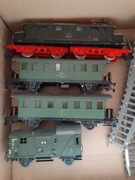 Kolejka elektryczna PIKO H0 – lokomotywa elektr. + 3 wagony + tory + transf