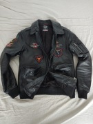 Kurta skórzana czarna Ochnik pilotka, skóra owcza, krój slim, naszywki