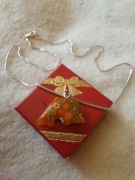 Wisiorek z łańcuszkiem delfin