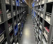 Pojemniki magazynowy / kuwety / skrzynki