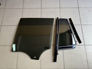 Szyby lewy tył trójkąt listwy BMW X3 G01 2018 rok