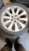 Alufelgi 17 skoda superb z oponami 
