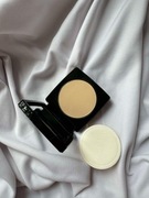 Bobbi Brown Sheer Finish puder prasowany utrwalający 10g Pale Yellow