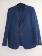 Garnitur marki E&R, rozm. 48