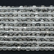 Kwarc Naturalny przezroczysty kostka fasetowana ok. 4 mm., sznurek 19 cm.